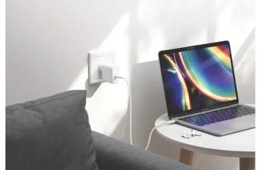 Guía completa de cargadores para laptop: cómo elegir el correcto y evitar daños
