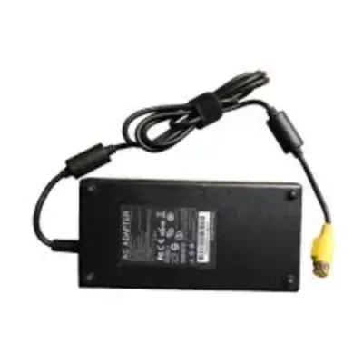 Cable de cargador Toshiba, cargador Toshiba original, cómo cuidar un cargador Toshiba, laptop Toshiba cargando, venta de cargadores Toshiba en Chorrillos.